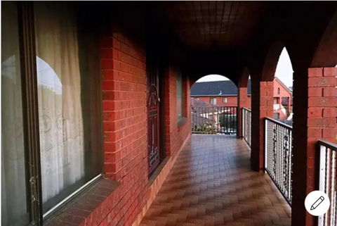 Thomastown Antique House En-suite Room - Tourism TAS 3