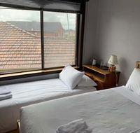 Thomastown Antique House Room 3 - Hobart Tourism