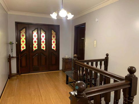 Thomastown Antique House Room 5 - Hobart Tourism 2