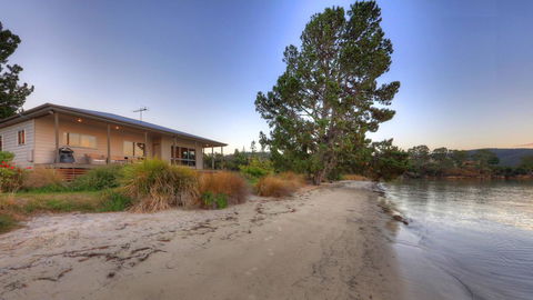 Tides Reach - Tourism TAS 1