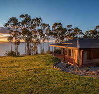 Tinderbox Cliff House - Hobart Tourism