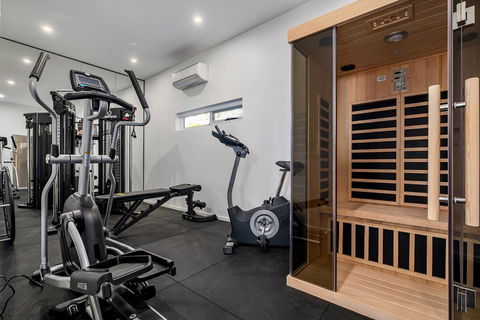 Tinderbox Retreat - Hobart Tourism 3
