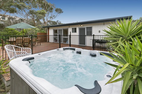 To The Beach - Tourism TAS 3