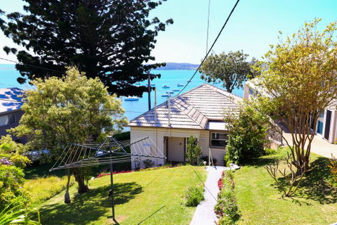 Tommy's Lakehouse - Tourism TAS 1