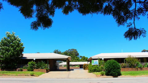Tooleybuc Motel - Hobart Tourism 1