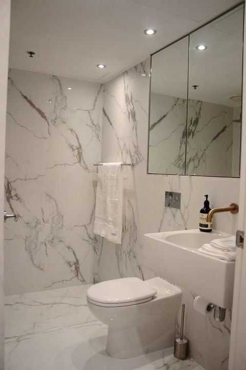 Top Of The Town 227 Victoria Street, Darlinghurst - Tourism TAS 3