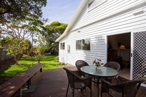 Torquay Retreats Aus - ThirtyOne Pride - Hobart Tourism 1