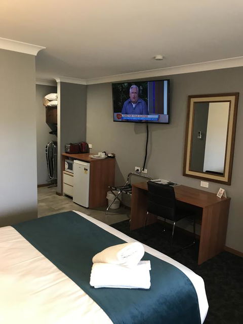 Town & Country Motor Inn - Hobart Tourism 1
