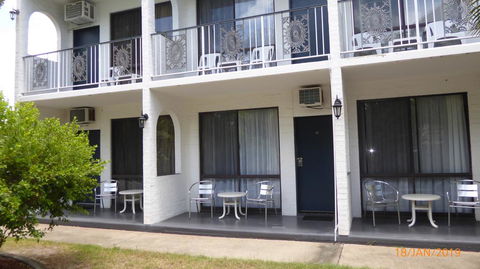 Tower Court Motel - Hobart Tourism 3