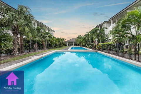 Townsville Luxury Spacious Apt 3 BR-2BTH Pools - Hobart Tourism 0