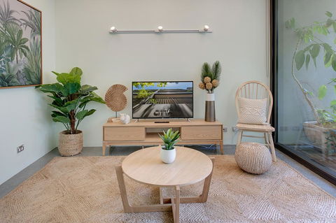 Tranquil Contemporary Hideaway In Hippest Area - Tourism TAS 2