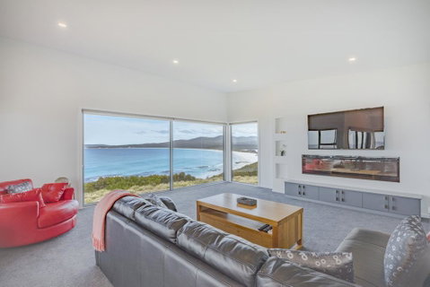 Tranquility Bay Of Fires - Tourism TAS 2