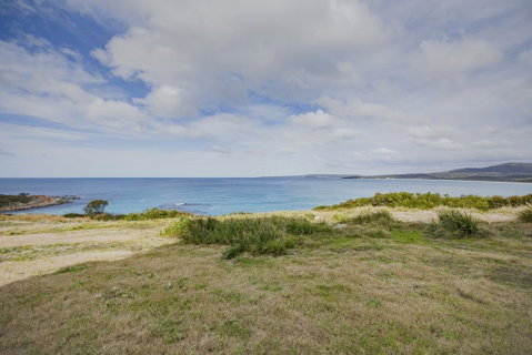 Tranquility Bay Of Fires - Tourism TAS 1