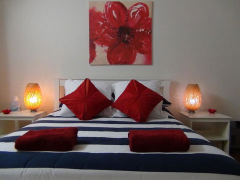 Tranquillity Beach House - Hobart Tourism 0