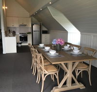 Travertines Wines Apartment - Hobart Tourism