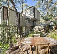 TreetopsWagstaffe - Tourism TAS