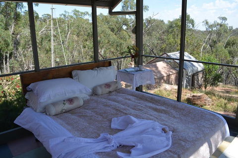 Trestrail Cottage B & B - Hobart Tourism 3