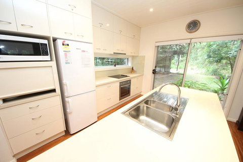 Trial Bay Eco Lodge 2 Pandanus - Hobart Tourism 3