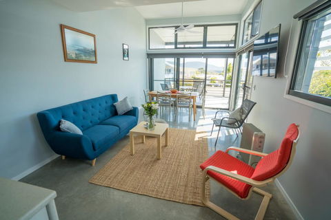 Tuffy's No. 1, 16A May Street, Crescent Head - Hobart Tourism 1