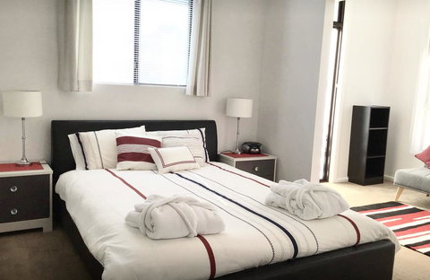 Tullamore - Close To Hobart Airport And Beaches - Tourism TAS 0