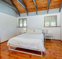 Unique Getaway 300m to Bribie Foreshore Bongaree - Hobart Tourism