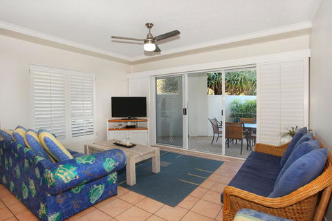 Unit 1 Marcoola Sunrise - Marcoola Beach - Tourism TAS 2