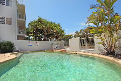 Unit 1 Marcoola Sunrise - Marcoola Beach - Tourism TAS 3