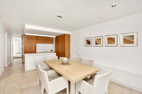 Unit 106 Plantation Resort - Rainbow Beach, Walk To Beach, Views, Aircon, Pool, Plantation Resort - Hobart Tourism 3