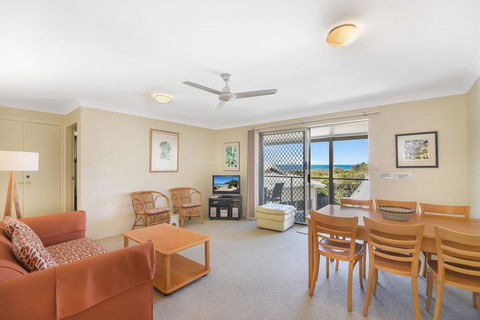 Unit 3 At 4 Pelican Street, Peregian Beach, Noosa Shire - Tourism TAS 1