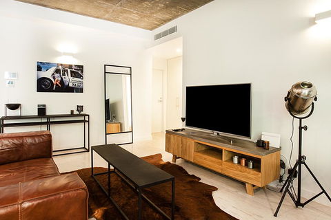 Urban Rest - Mary St - Tourism TAS 2