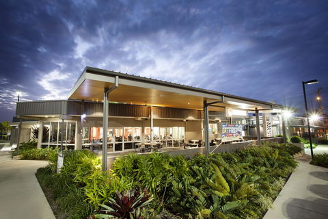 Vale Hotel - Hobart Tourism 0