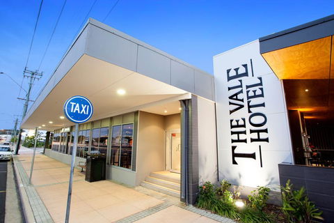 Vale Hotel - Hobart Tourism 1