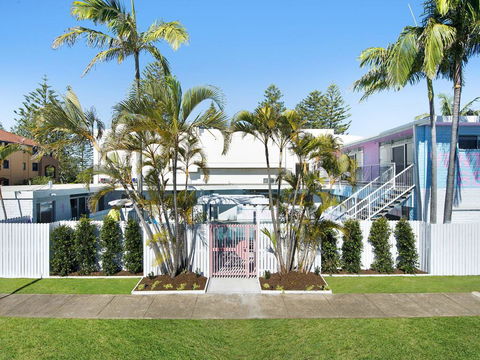 Ventura Beach Motel - 1 Bedroom Unit 9 - Hobart Tourism 0