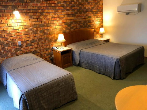 Victoriana Motor Inn - Tourism TAS 3