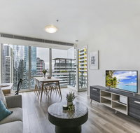 Views and hotel-style extras in a great location - Tourism TAS