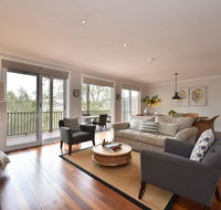 Villa 3br Tempranillo Resort Condo located within Cypress Lakes Resort nothing is more central - Hobart Tourism
