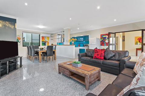 Villa De Marseilles - Melbourne - Tourism TAS 1