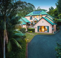 Villa Della Rosa Bed  Breakfast - Hobart Tourism