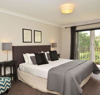 Villas Dodici Sleeps 12 Resort Condos located within Cypress Lakes Resort nothing is more central - Hobart Tourism