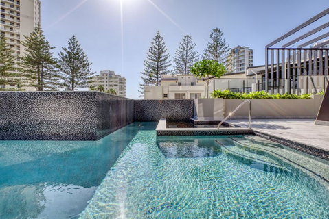 Vue Broadbeach - Tourism TAS 2