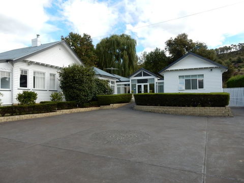 Walton House Bed & Breakfast - Hobart Tourism 0