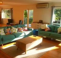 Wategos Surf Shack - Hobart Tourism