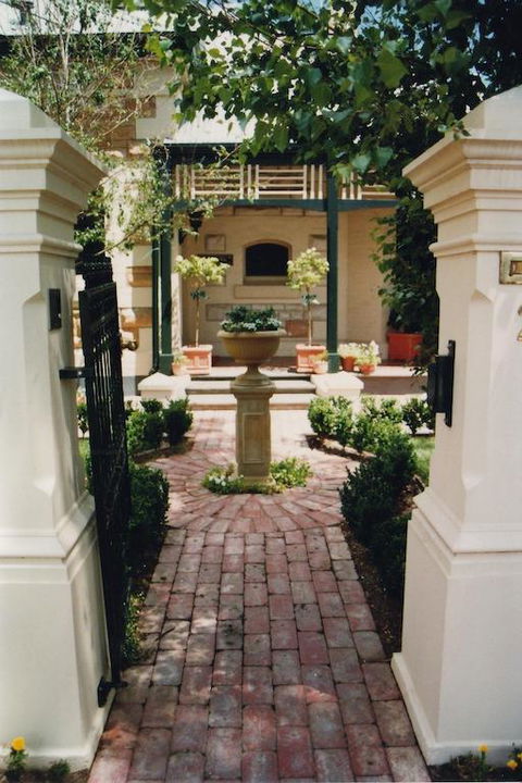 Water Bay Villa Bed & Breakfast - Hobart Tourism 3
