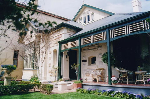 Water Bay Villa Bed & Breakfast - Hobart Tourism 0