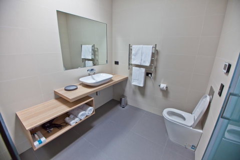 Waterfront Apartments - Tourism TAS 2