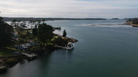 Waterfront Cottages - Hobart Tourism 2