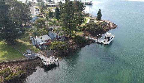 Waterfront Cottages - Hobart Tourism 0