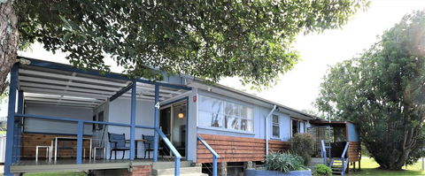 Waterfront Cottages - Hobart Tourism 1