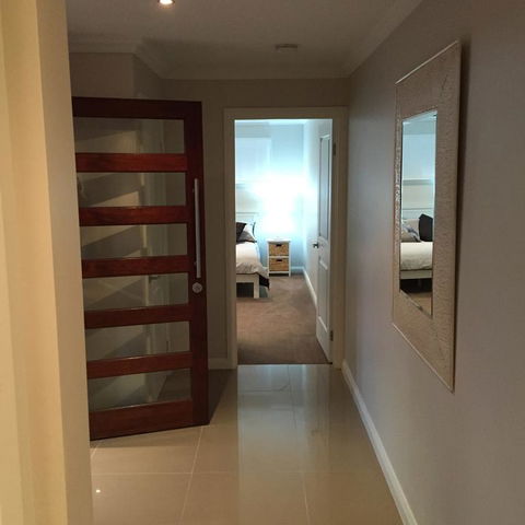 Waterfront Dream Vincentia - Hobart Tourism 3