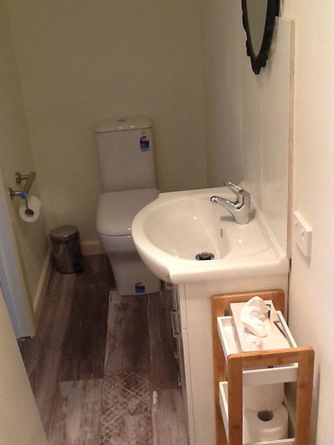 Redruth Cottage - Hobart Tourism 14